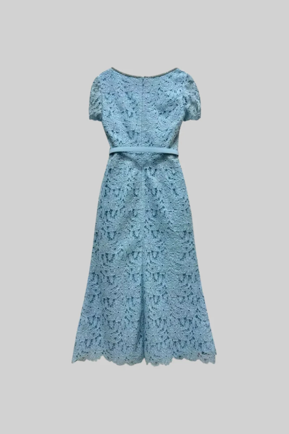 Giulia – Azure Blue Lace Midi Dress with Short Sleeves & Decorative Buttons