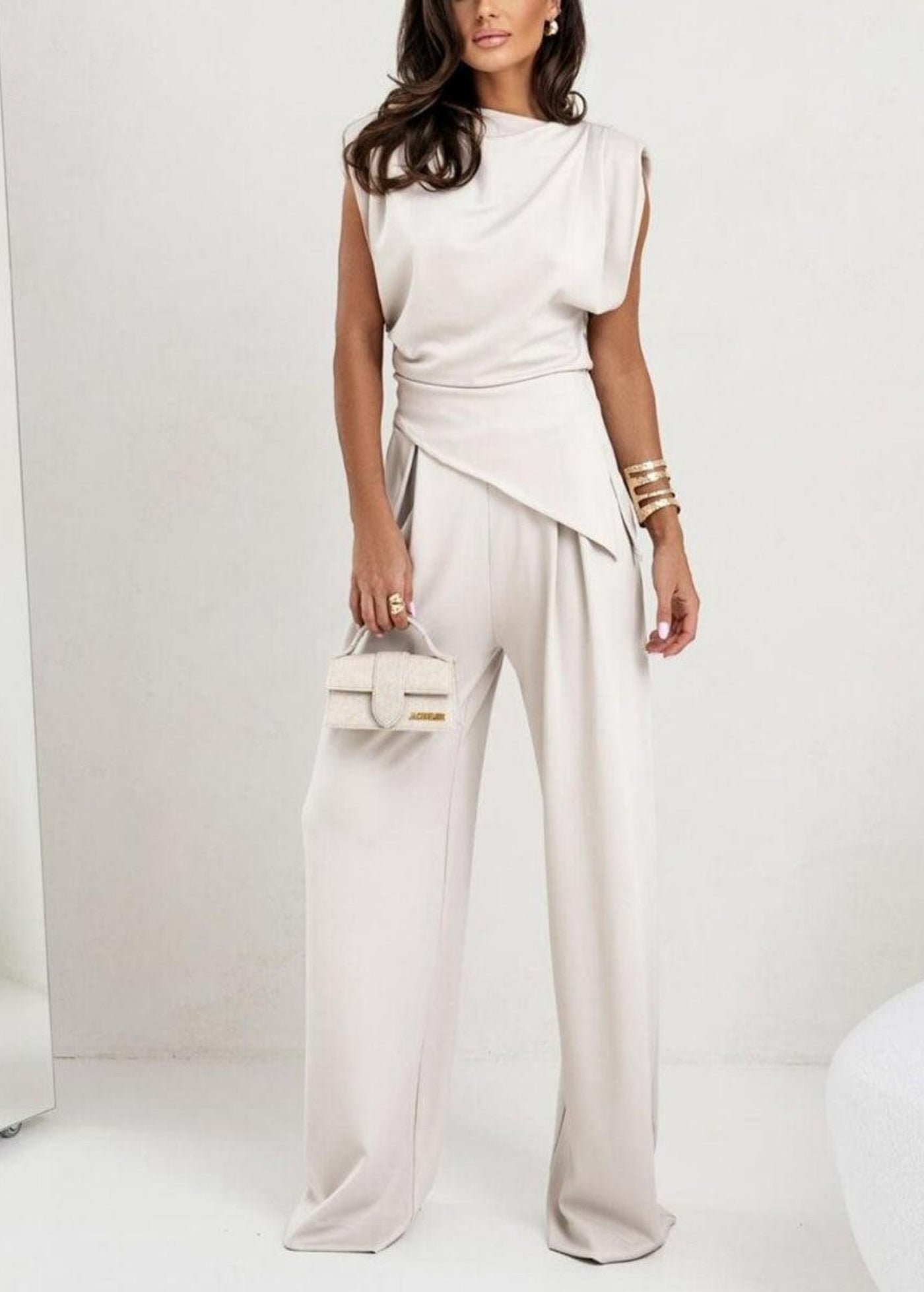 Claire - Women’s Two-Piece Sleeveless Lounge Set – Casual & Comfortable