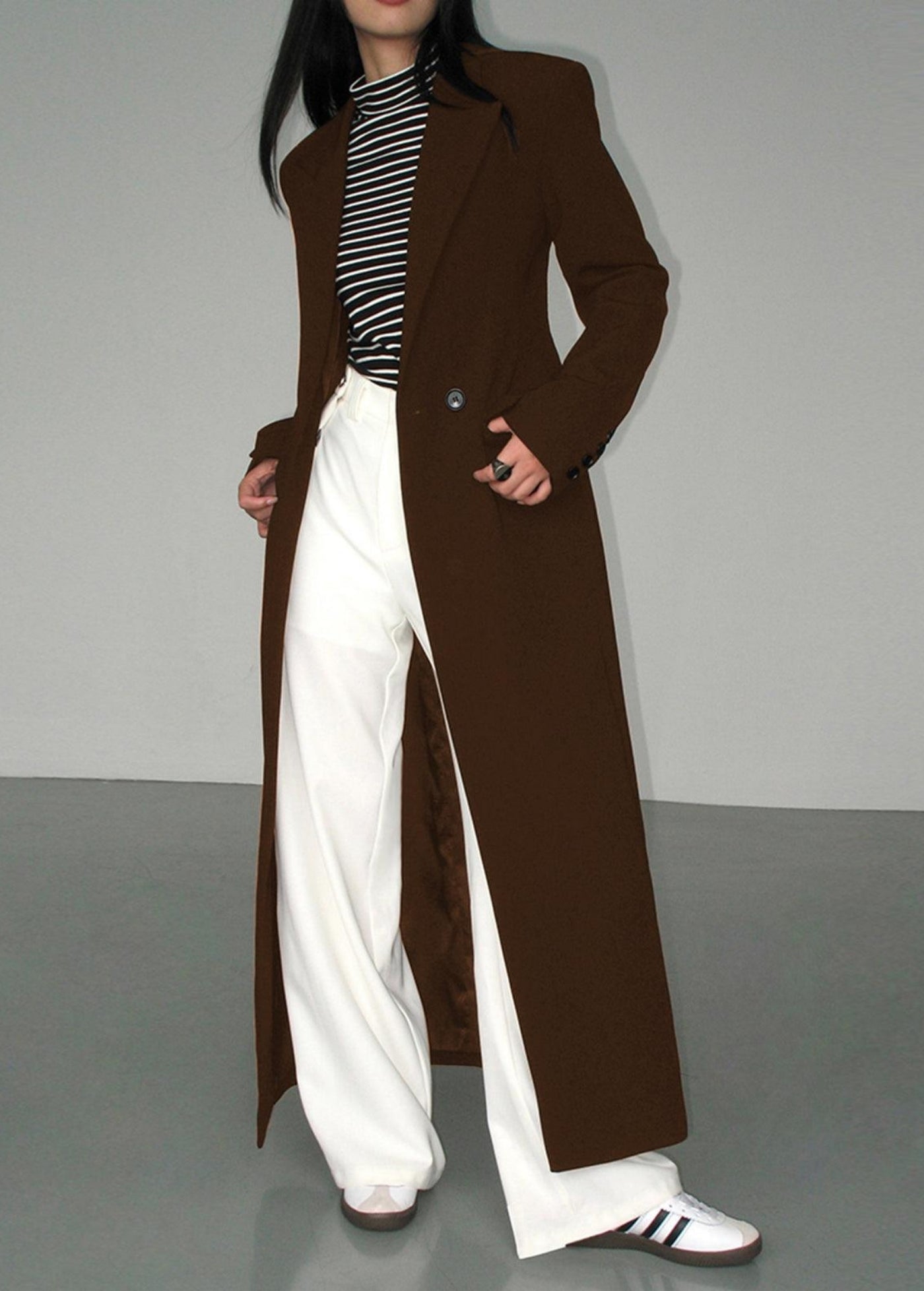 Mary - Tailored Blazer Coat with Classic Collar & Pockets